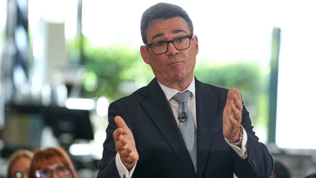 英国首相伯纳姆要求因凡蒂诺辞职，反对世界杯出售股权计划